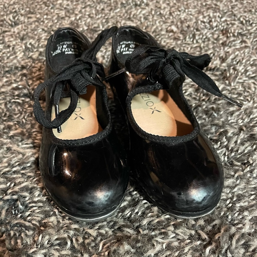 Girls Capezio dance tap shoes size 10W